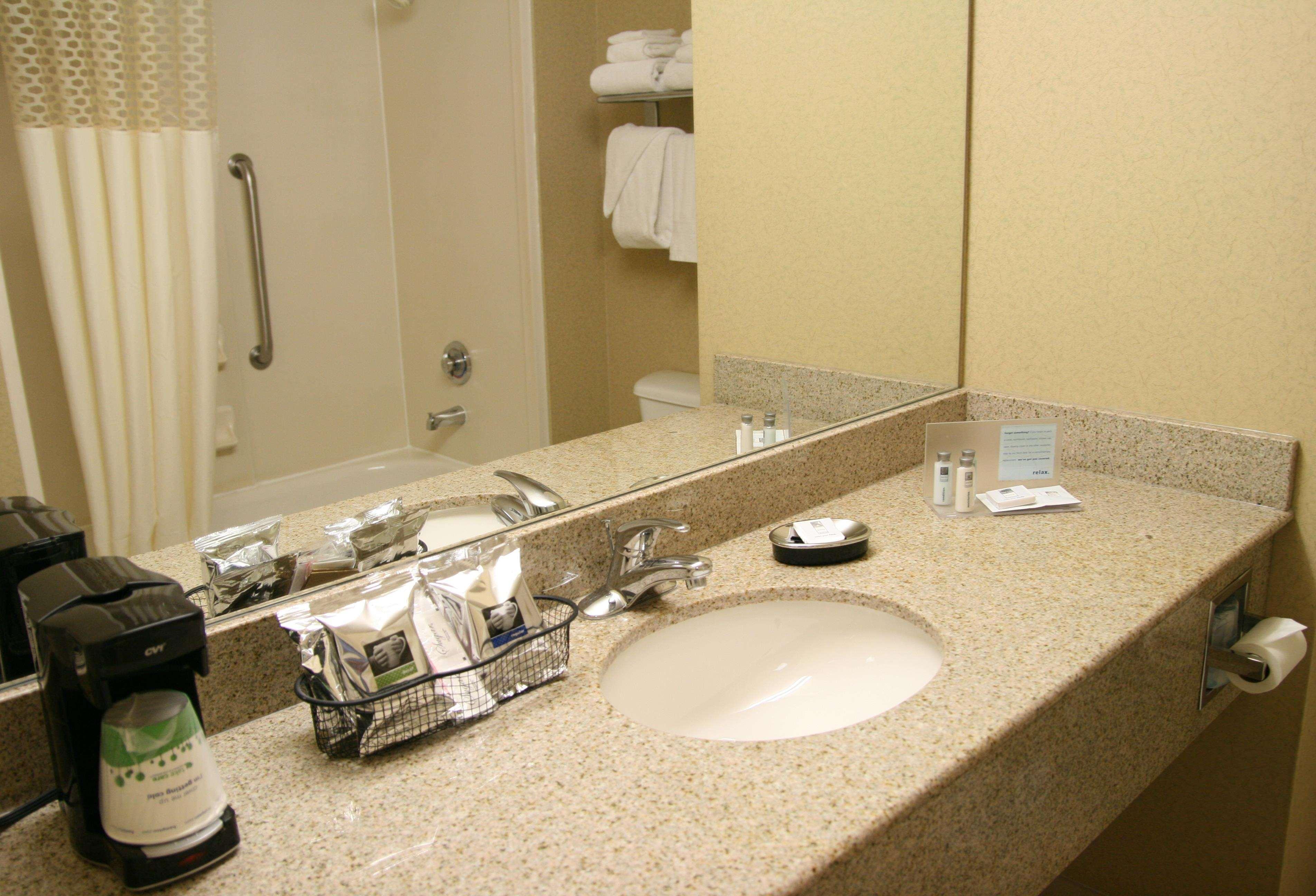 Hampton Inn San Marcos Room photo