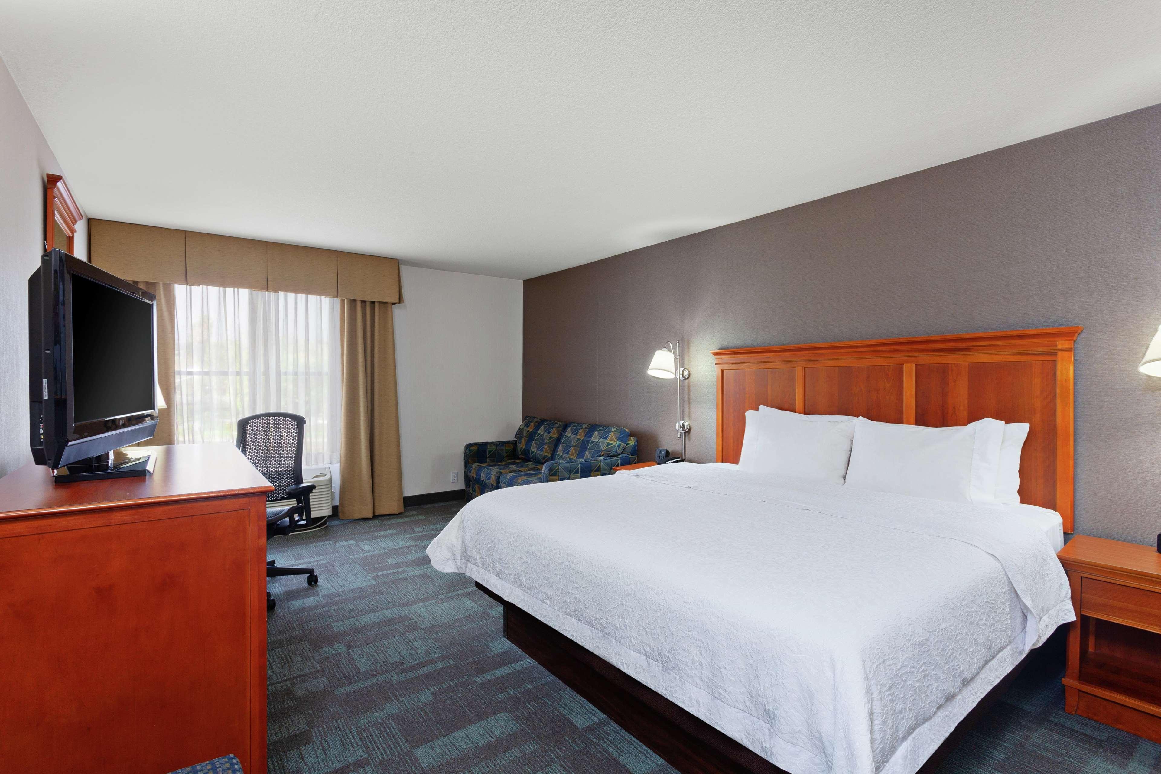 Hampton Inn San Marcos Exterior photo