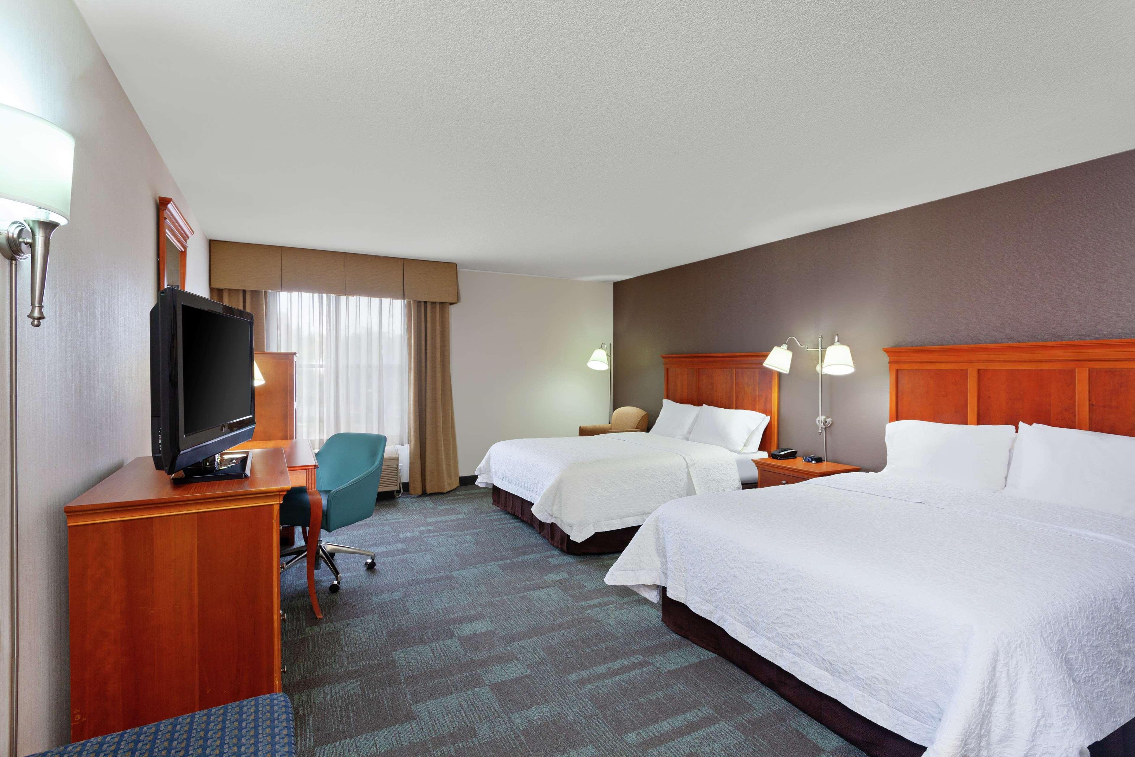 Hampton Inn San Marcos Exterior photo