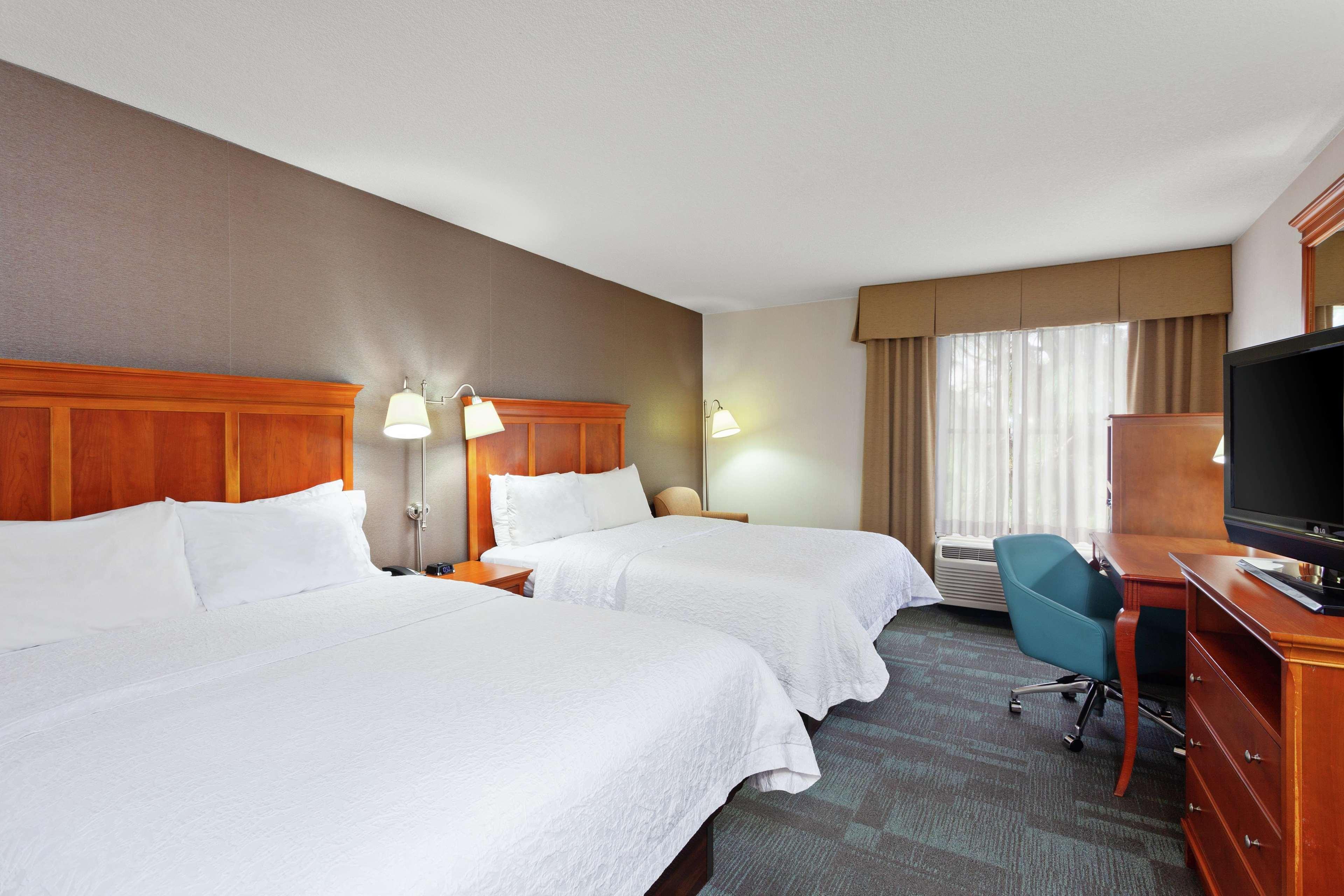 Hampton Inn San Marcos Exterior photo