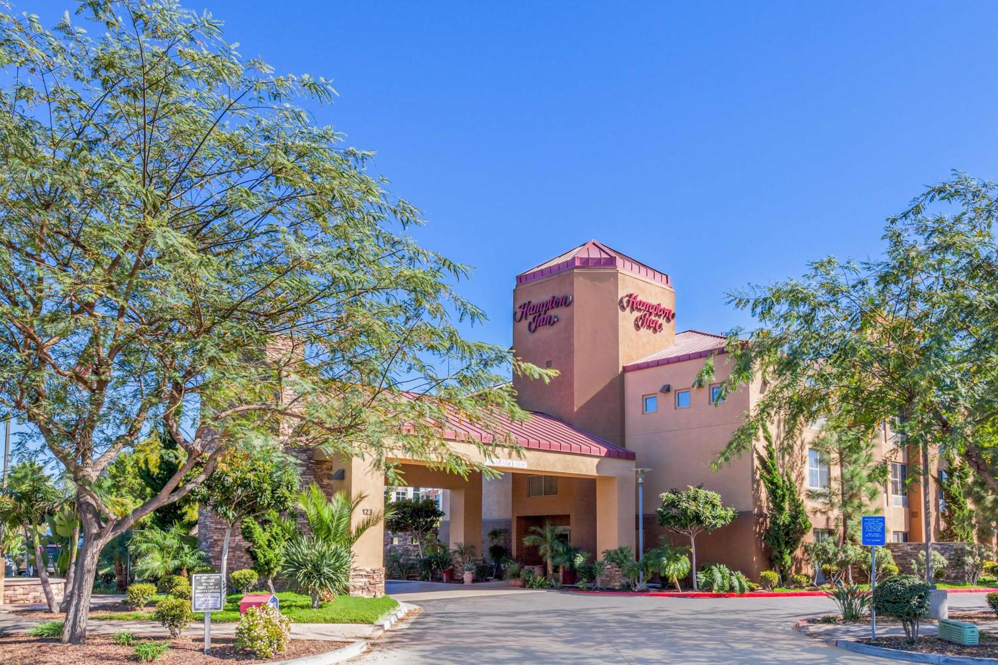 Hampton Inn San Marcos Exterior photo