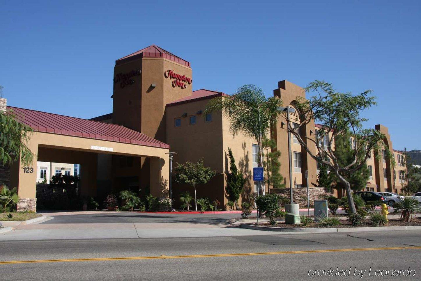 Hampton Inn San Marcos Exterior photo